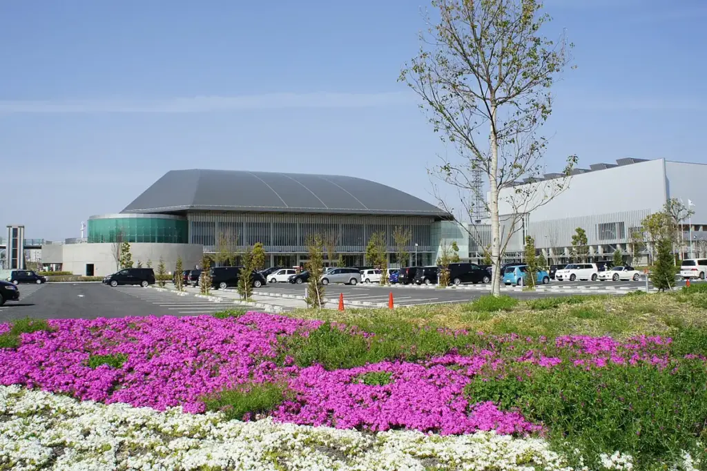 Skyhall Toyota- Aichi Japan